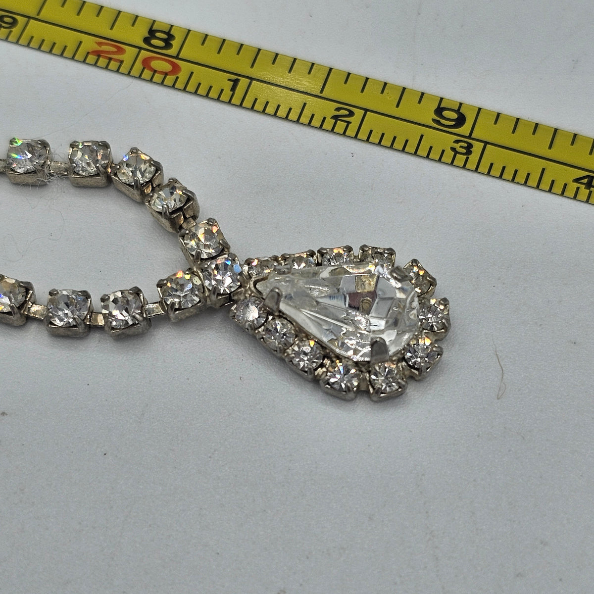 Gorgeous Vintage Clear Rhinestone Necklace Pear Shaped Drop