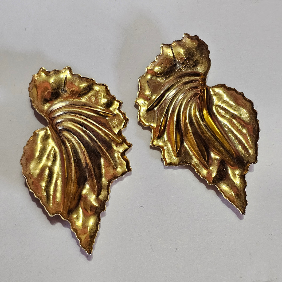 Gold-tone Enamel Fall Foliage Leaf Earrings Pierced Vintage 90s