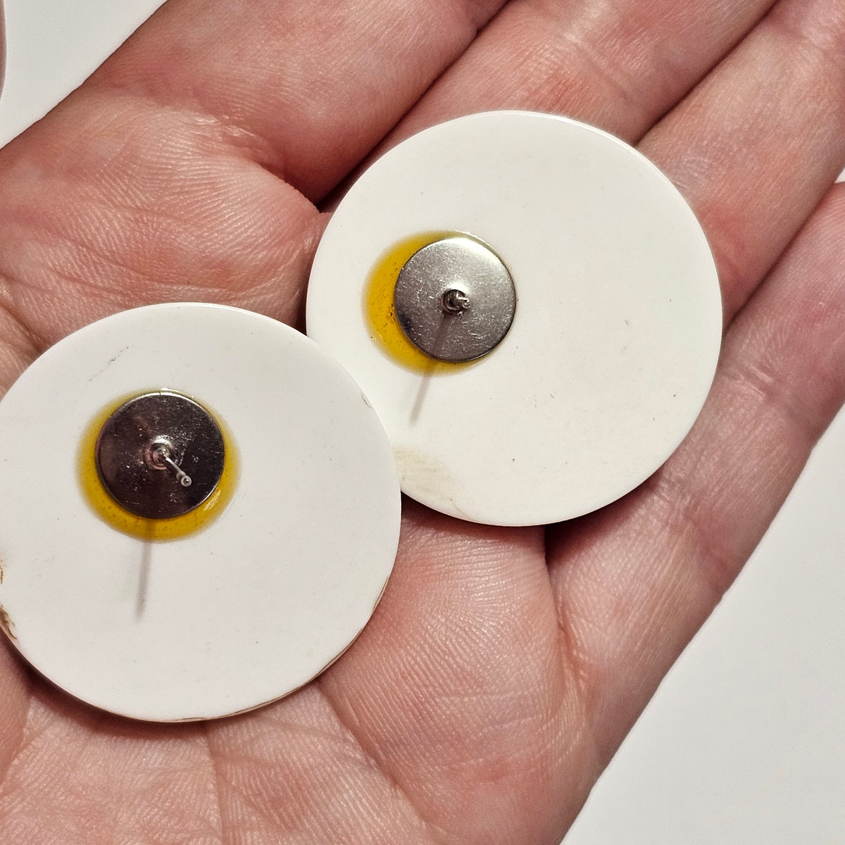White Black Big Round Button Style Earrings 1980s Unique Statement Pierced Vintage