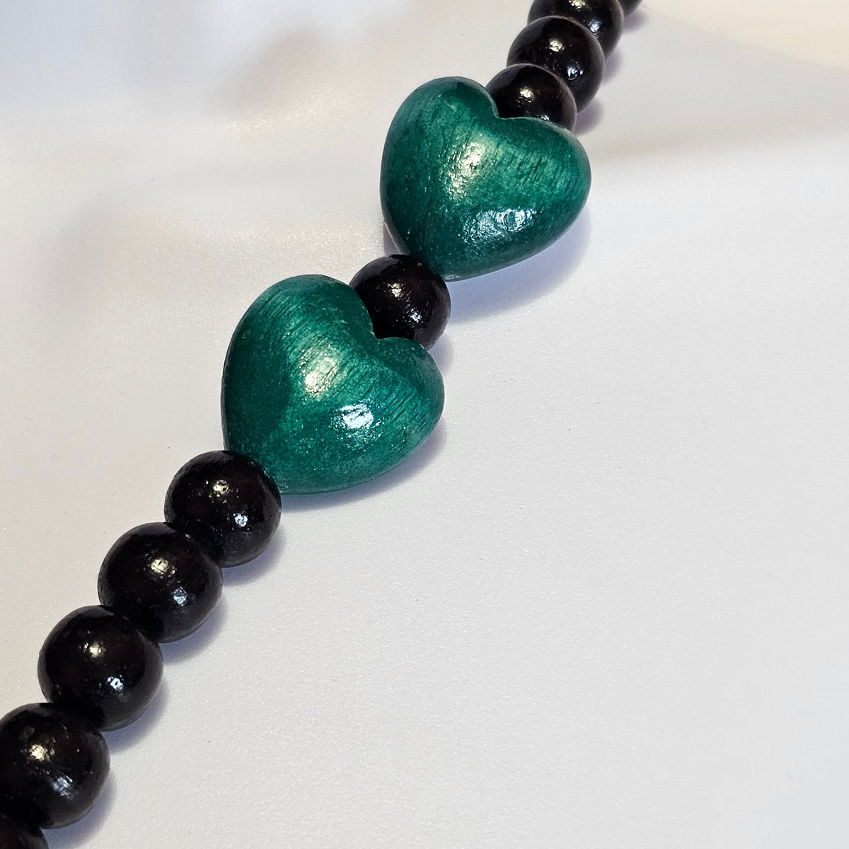 Black Round Green Teal Heart Wooden Beaded Long 90s Necklace Vintage Artsy