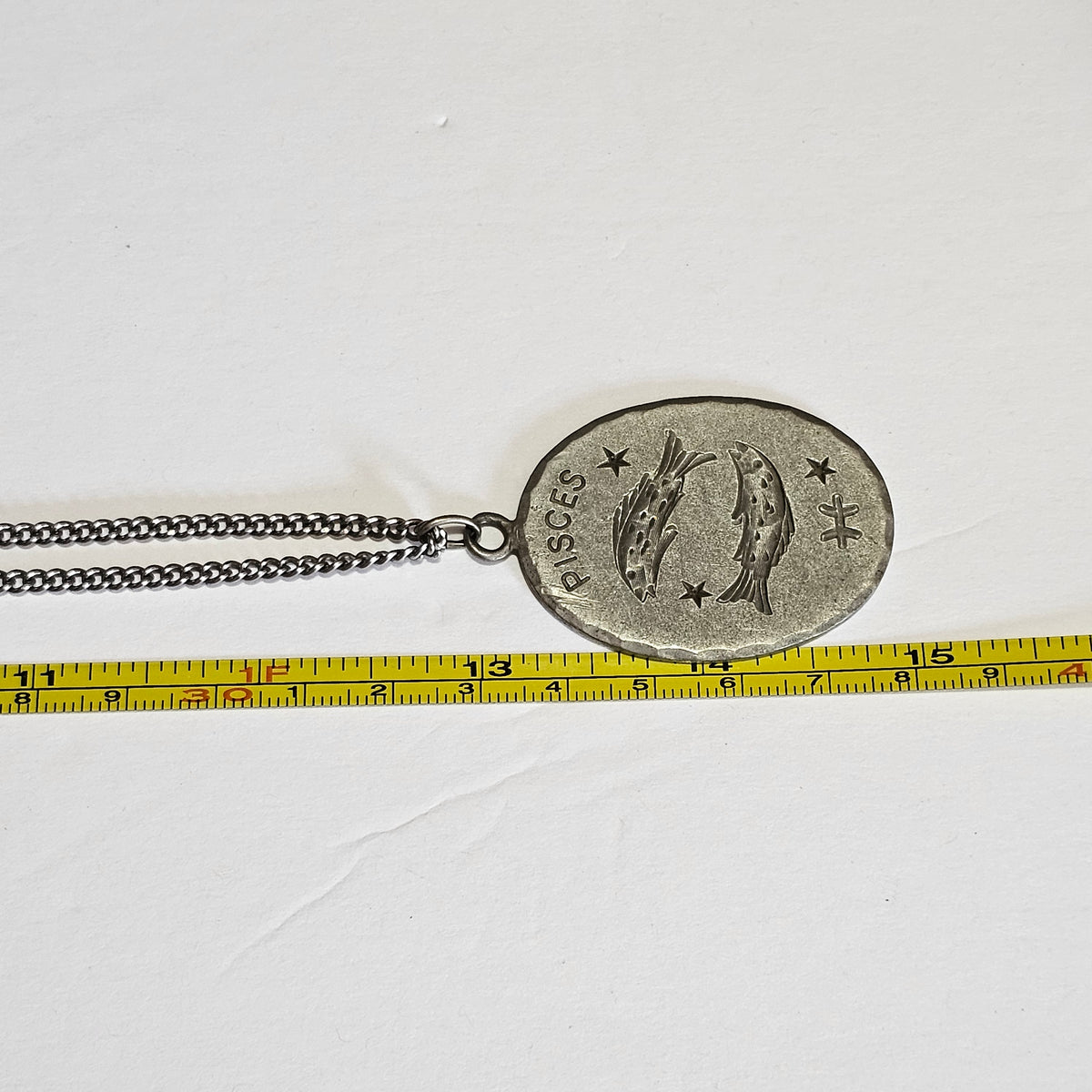 Vintage Pisces Double Fish Oval Pewter Signed Chain Necklace