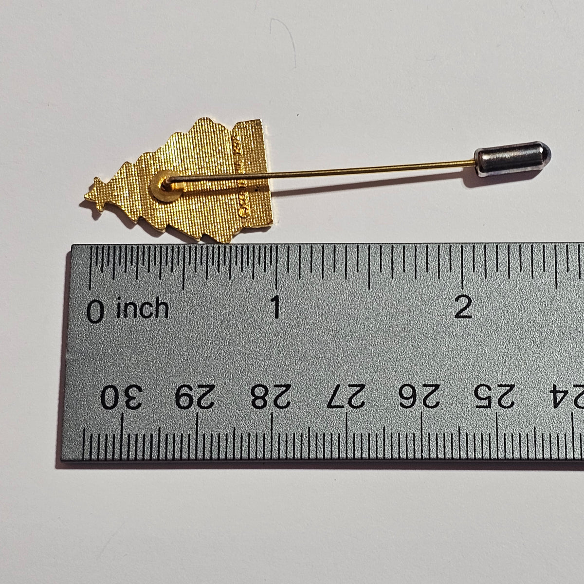 Christmas Tree Gift Present Hat Stick Pin Gold-tone Vintage