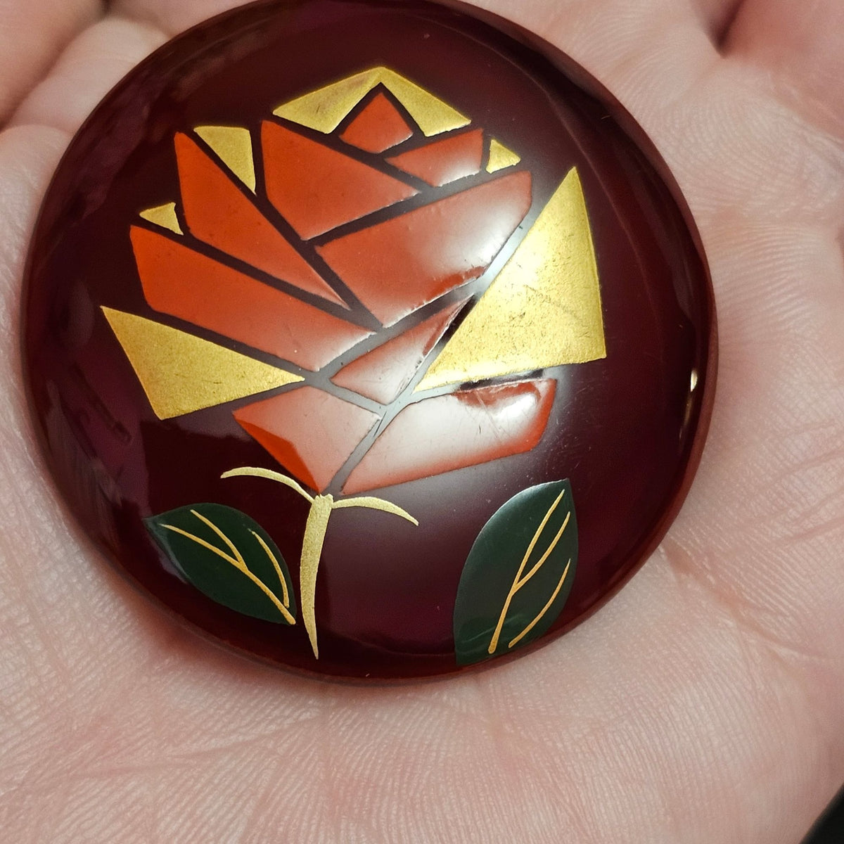 (765) Vintage Chinese Cloisonné Rose Brooch Gold Red Floral Design