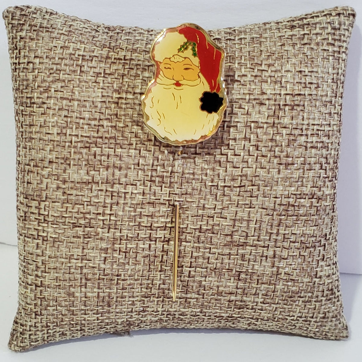 Vintage Gold-tone Santa Claus Hat Stick Pin Christmas Holiday