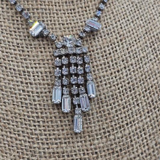 Lovely Vintage Rhinestone Waterfall Drop Necklace Silver-tone