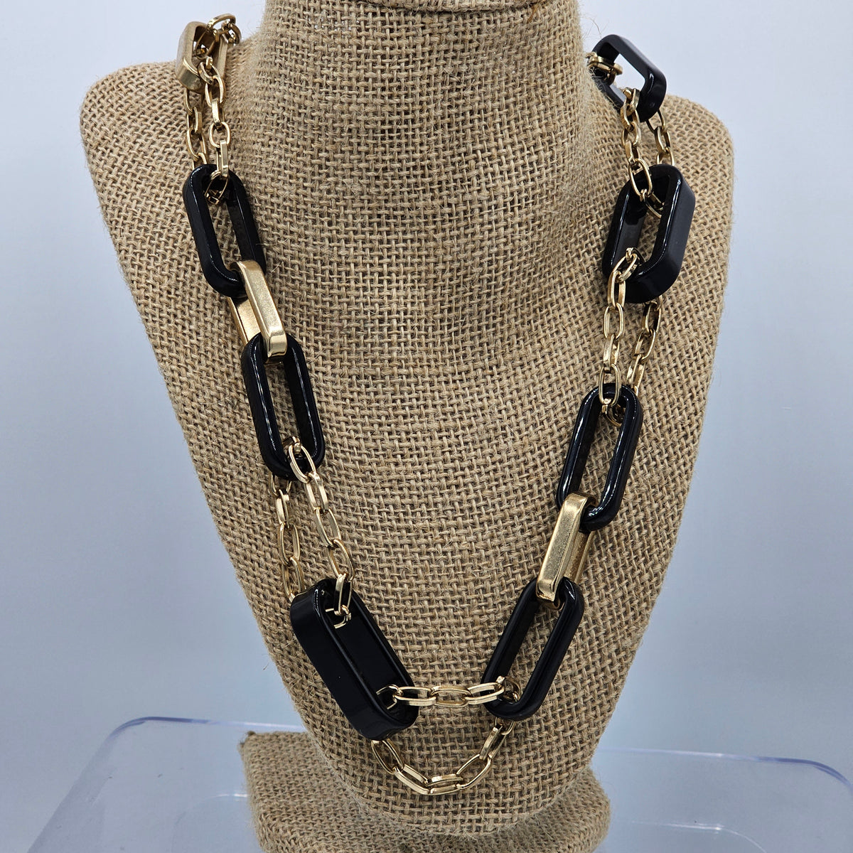 Bijoux Terner Chunky Statement Black Acrylic Gold-tone Huge Link Necklace Vintage