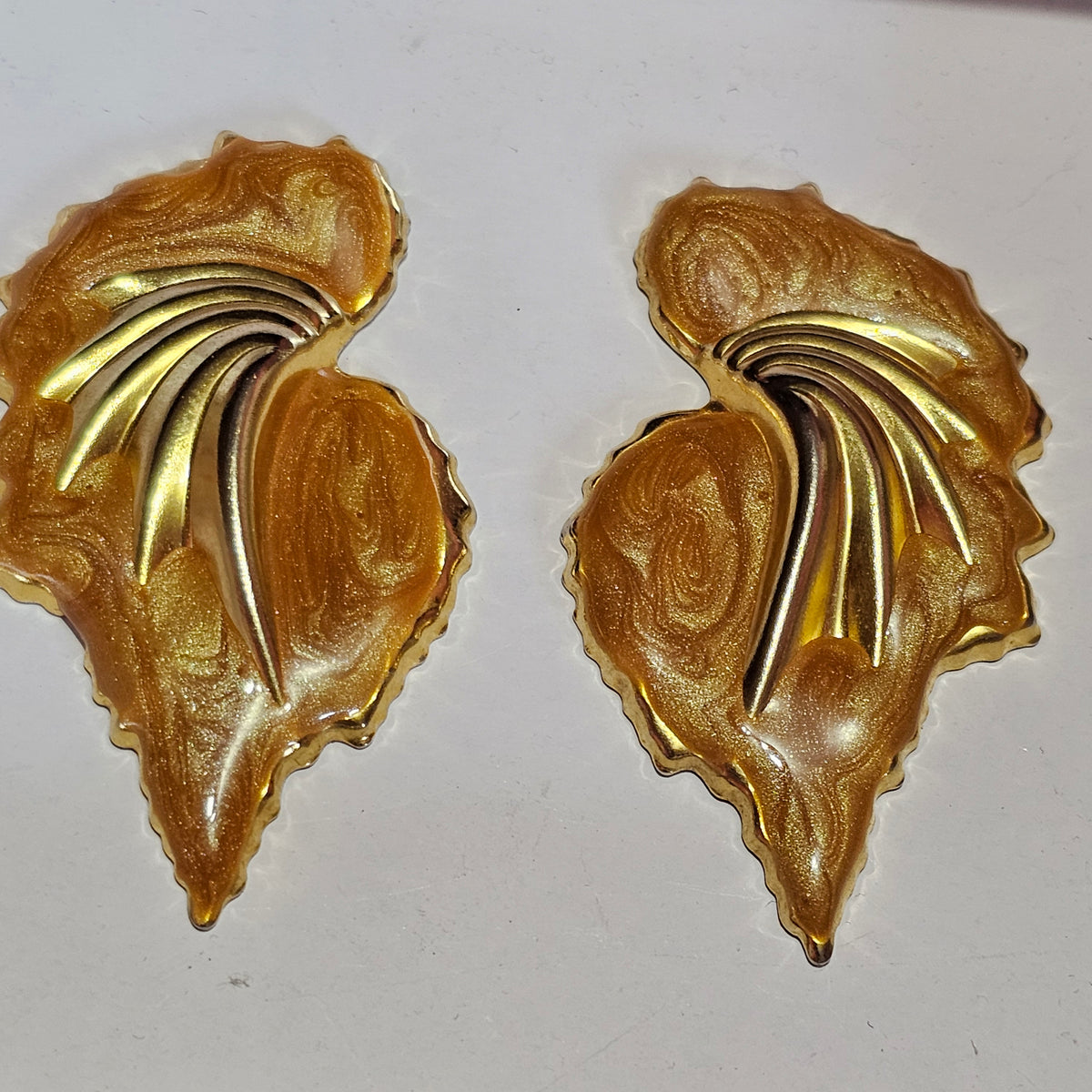 Gold-tone Enamel Fall Foliage Leaf Earrings Pierced Vintage 90s