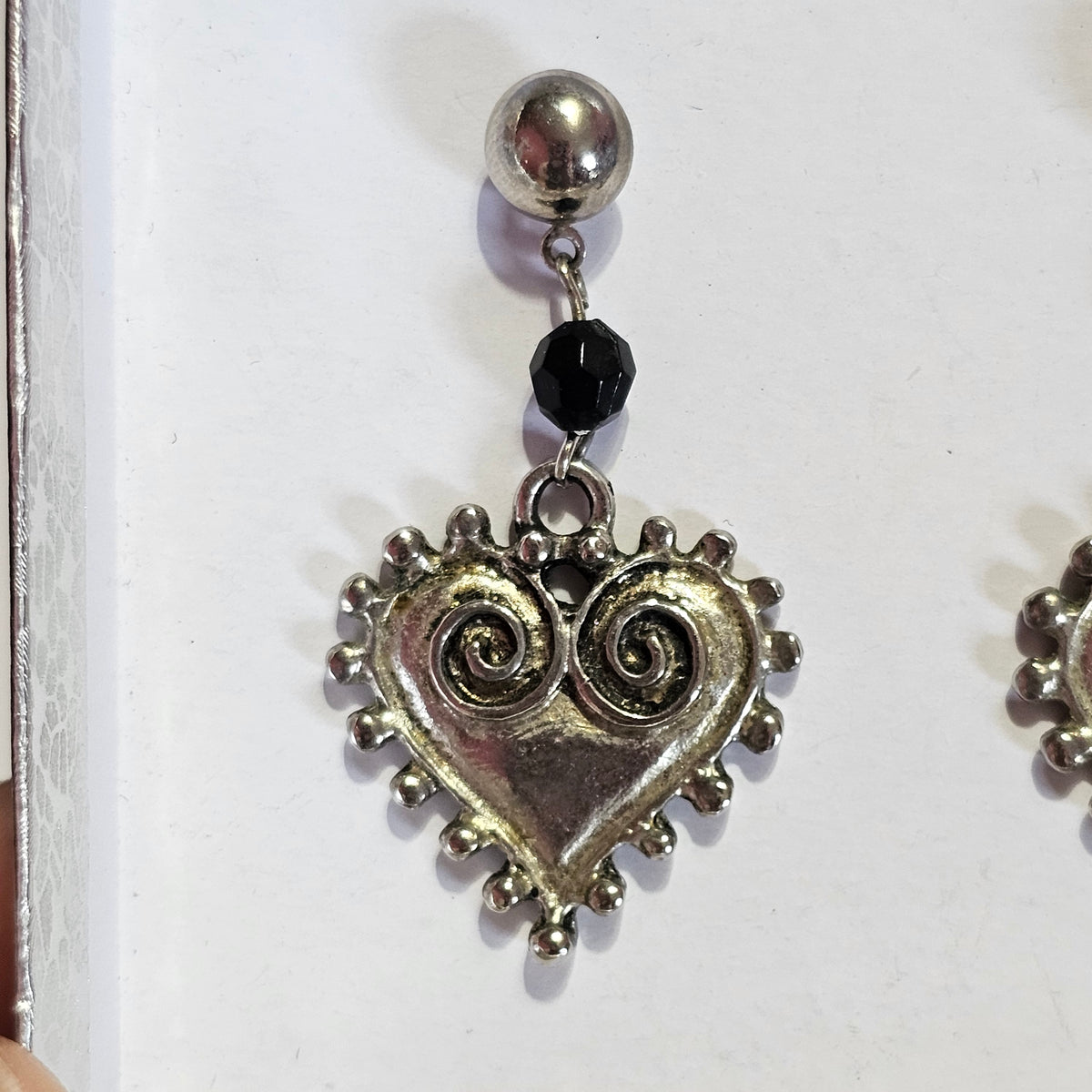 Dangle Silver-tone Puffy Heart Gothic Romance 90s Earrings Pierced