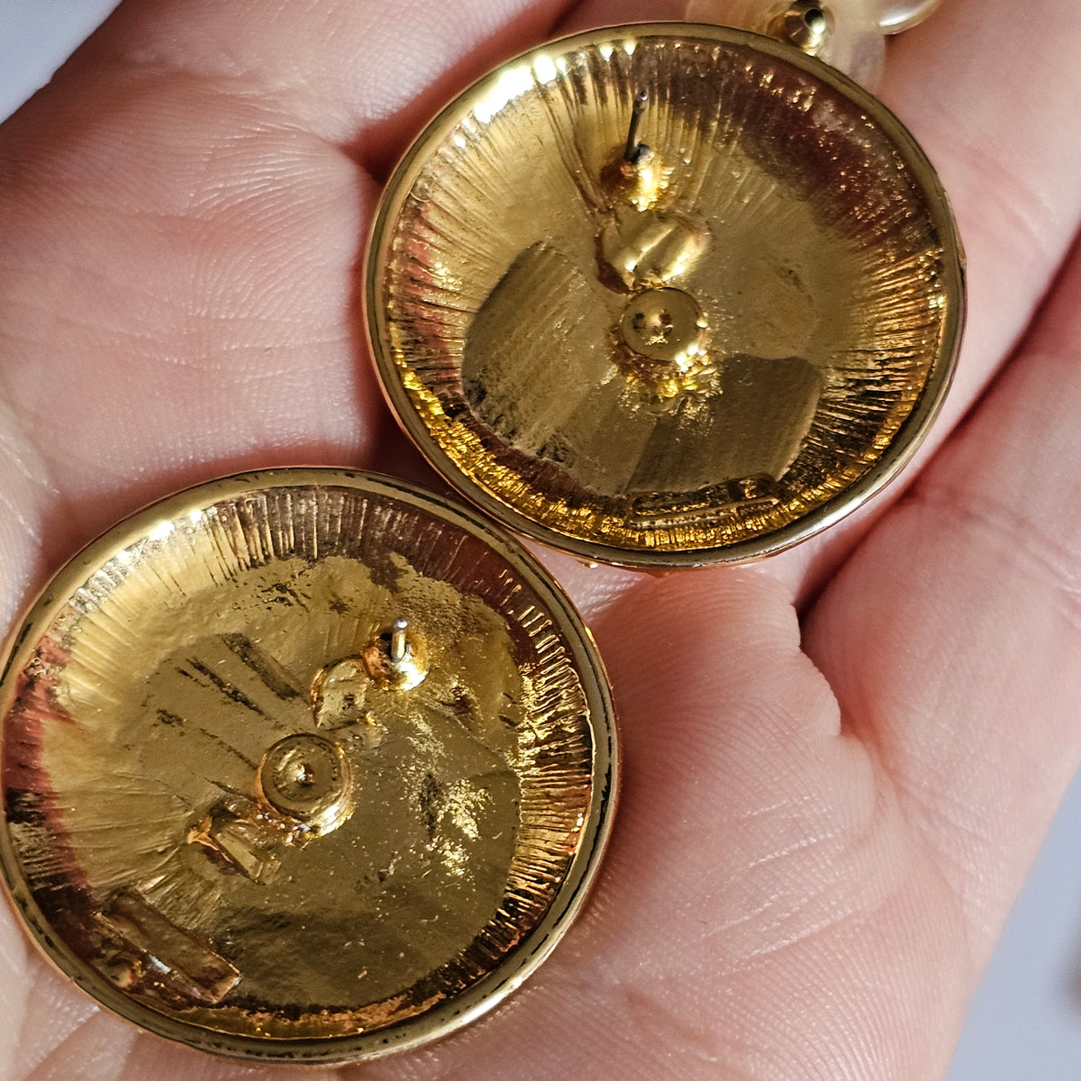 Cream Enamel Swirl Gold Accent Napier Signed Earrings Vintage Pierced