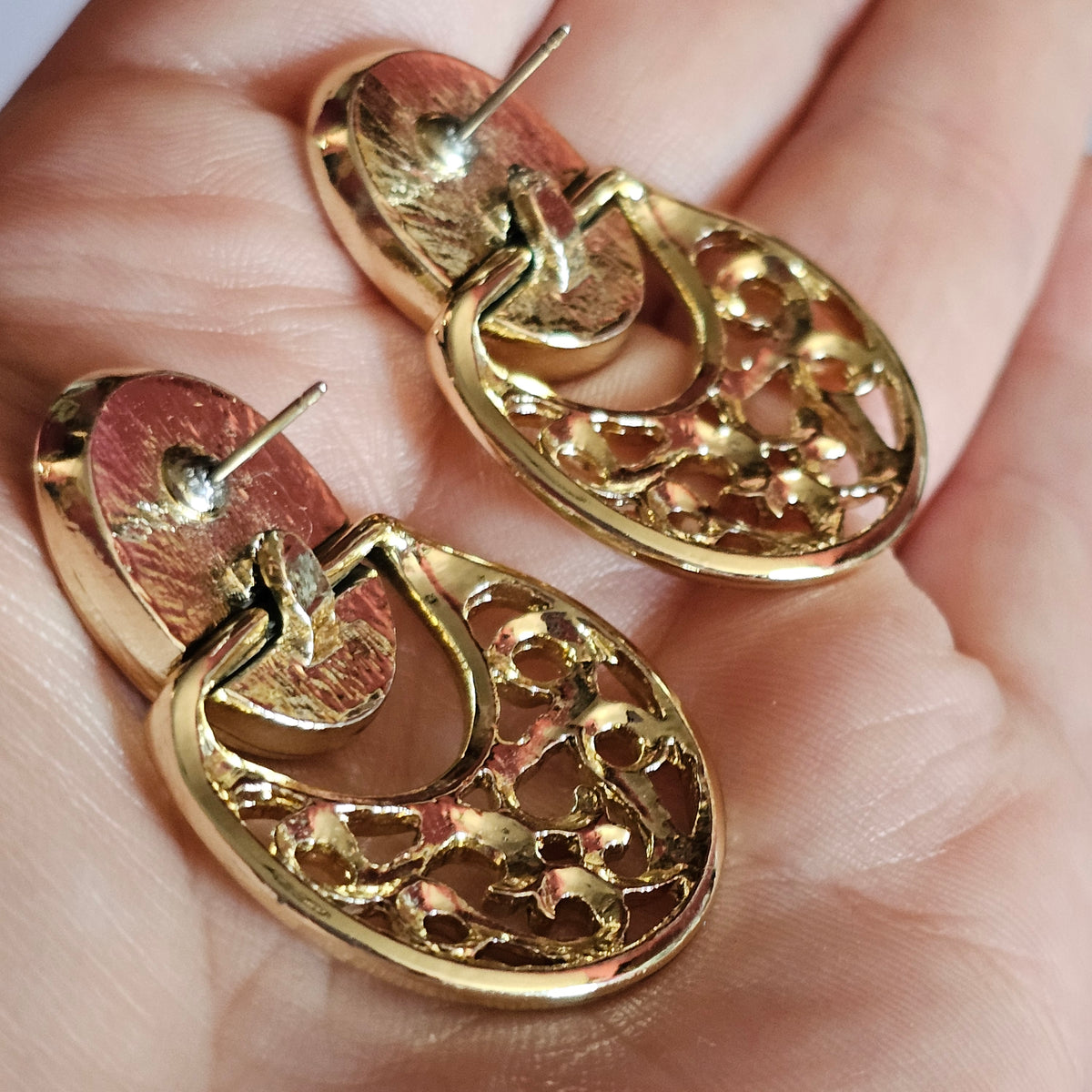 Gold-tone Enamel Orange Yellow Filigree Oval Drop Pierced Vintage