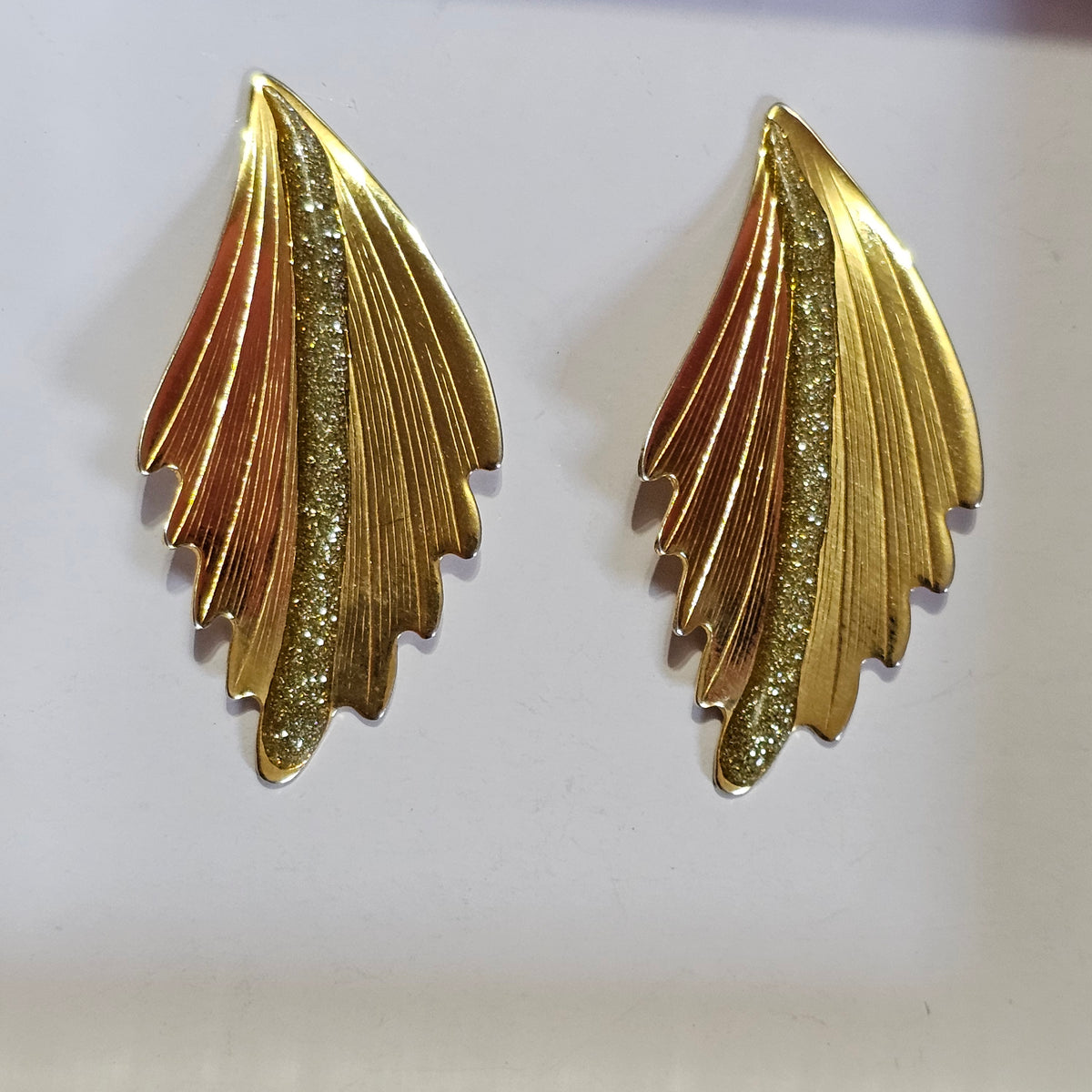 80s Designer Runway Gold-tone Fan Drop Earrings Vintage Pierced
