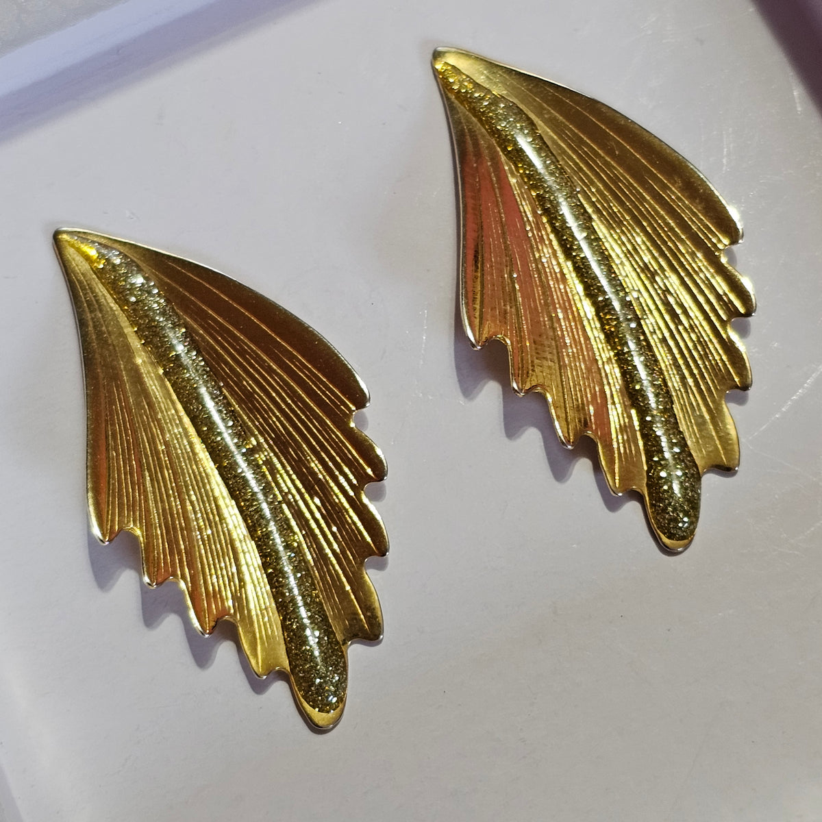 80s Designer Runway Gold-tone Fan Drop Earrings Vintage Pierced