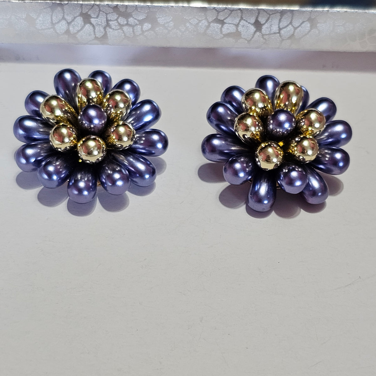 Beautiful Blue Gold Floral Beaded Cluster Pierced Earrings Vintage