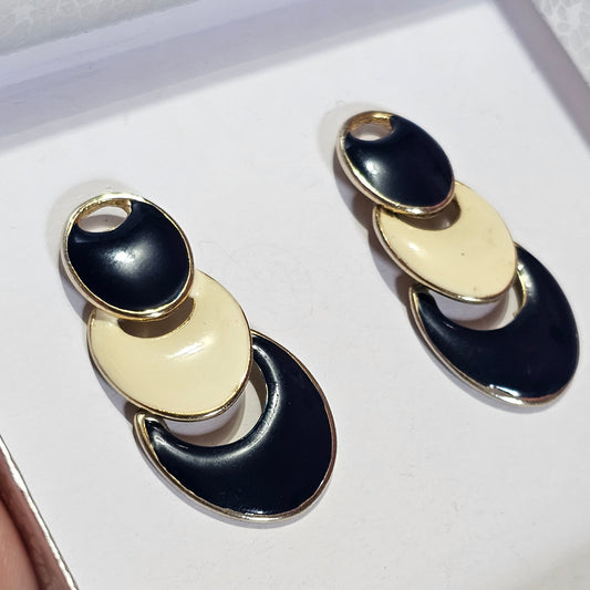 Navy Blue Cream White Enamel Drop Pierced 80s/90s Earrings Vintage