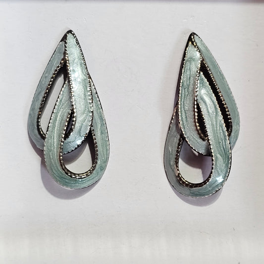 Light Blue Interlocking Teardrop Hoops Drop Earrings Pierced Vintage