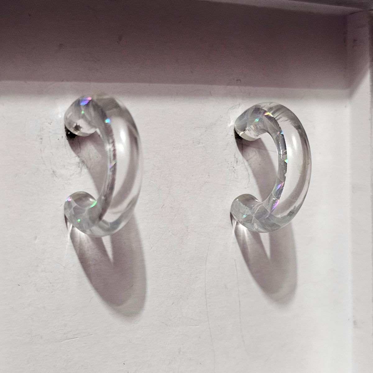 Clear Plastic Lucite Confetti Small Hoop 90s Vintage Pierced Earrings