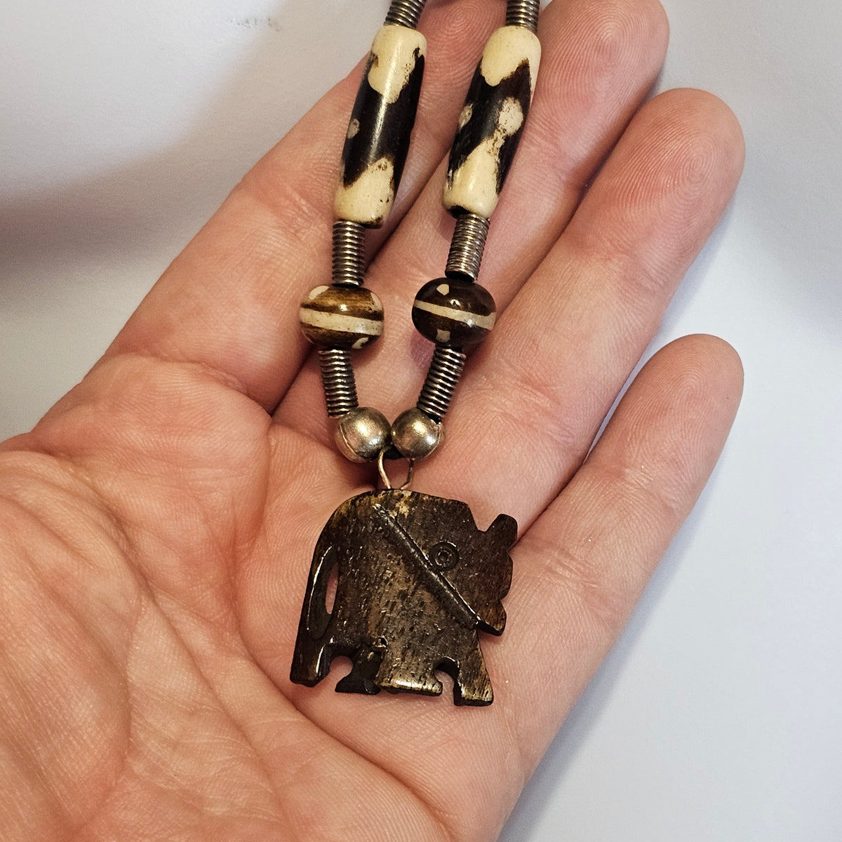 Carved Wood Bone Brown Beaded Elephant Bohemian Ethnic 90s Necklace Artisan