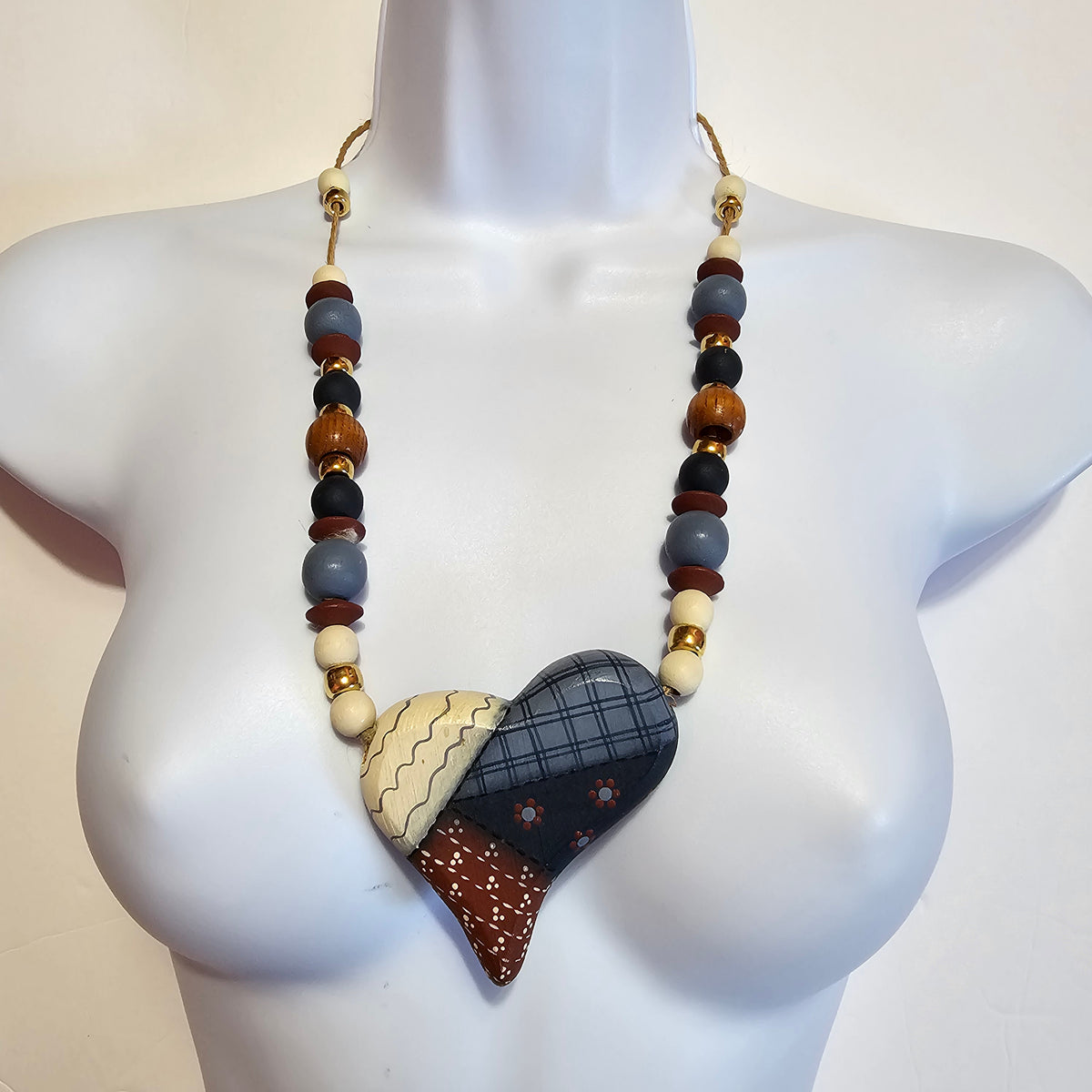 Americana Painted Beaded Heart Necklace Artisan Wooden Vintage