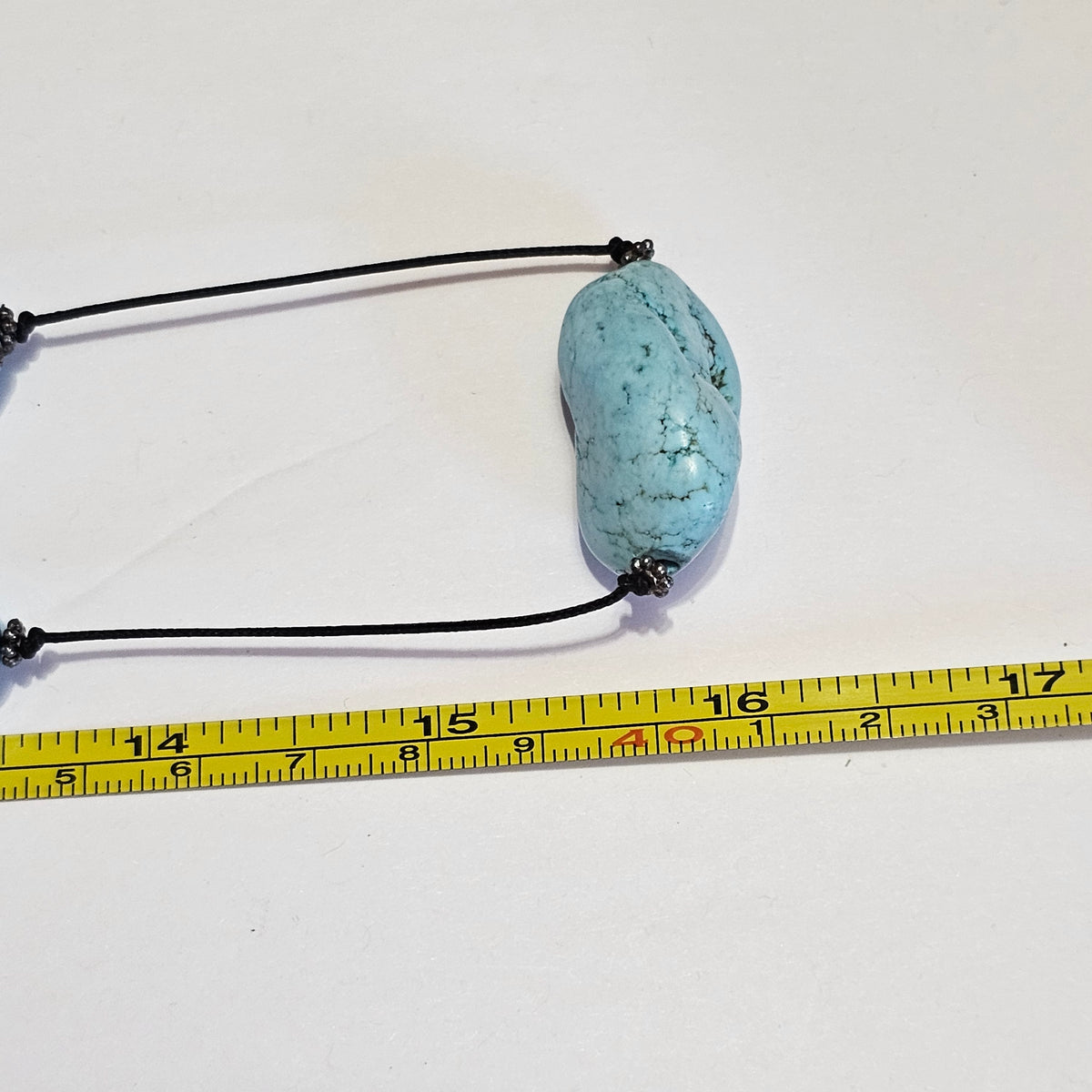 Dyed Howlite Faux Turquoise Beaded Long Station Necklace 90s