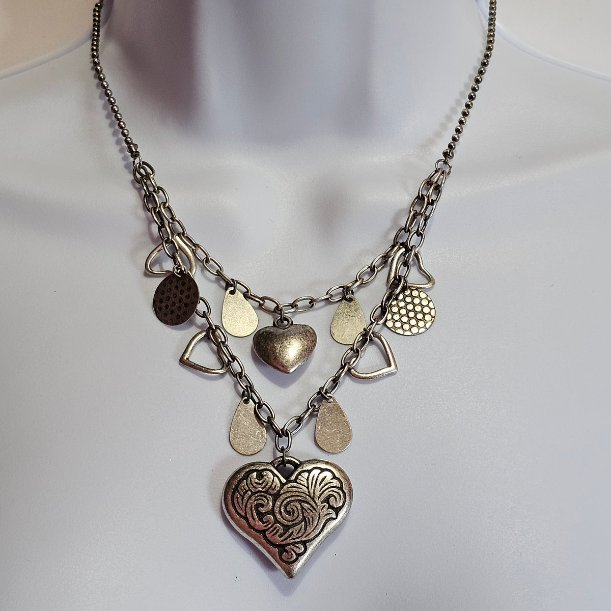 Silver-tone Puffy Heart Charm Dangle Layered Necklace Vintage Punk 90s