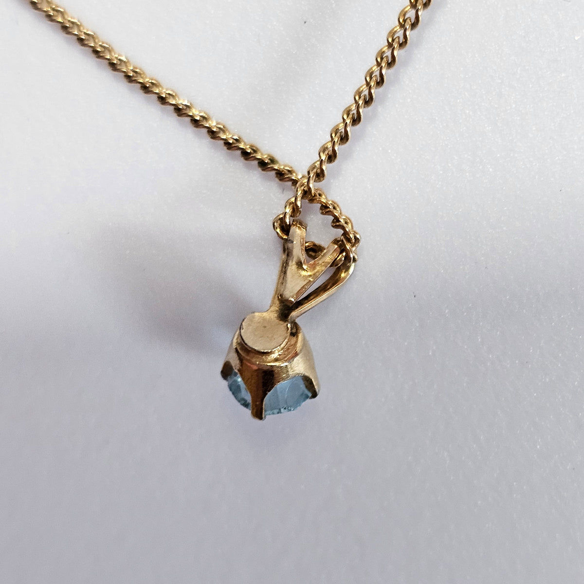 Ice Blue Topaz Cubic Zirconia Gold-tone Chain Necklace Vintage
