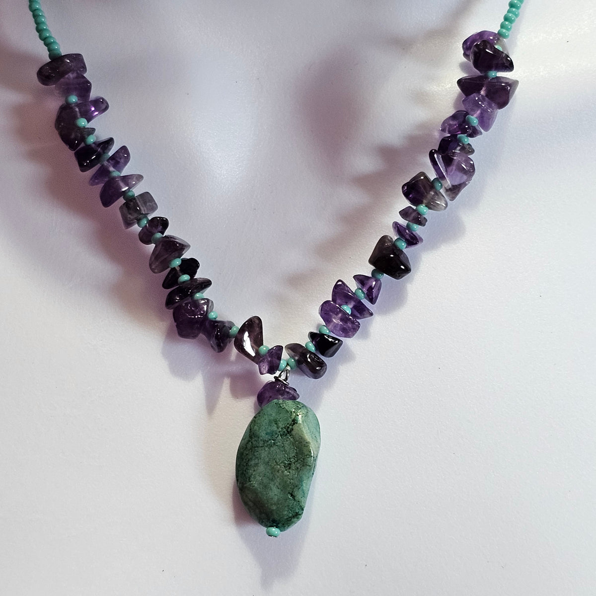 Faux Turquoise Stone Pendant Amethyst Beaded Fashion Necklace 90s Style