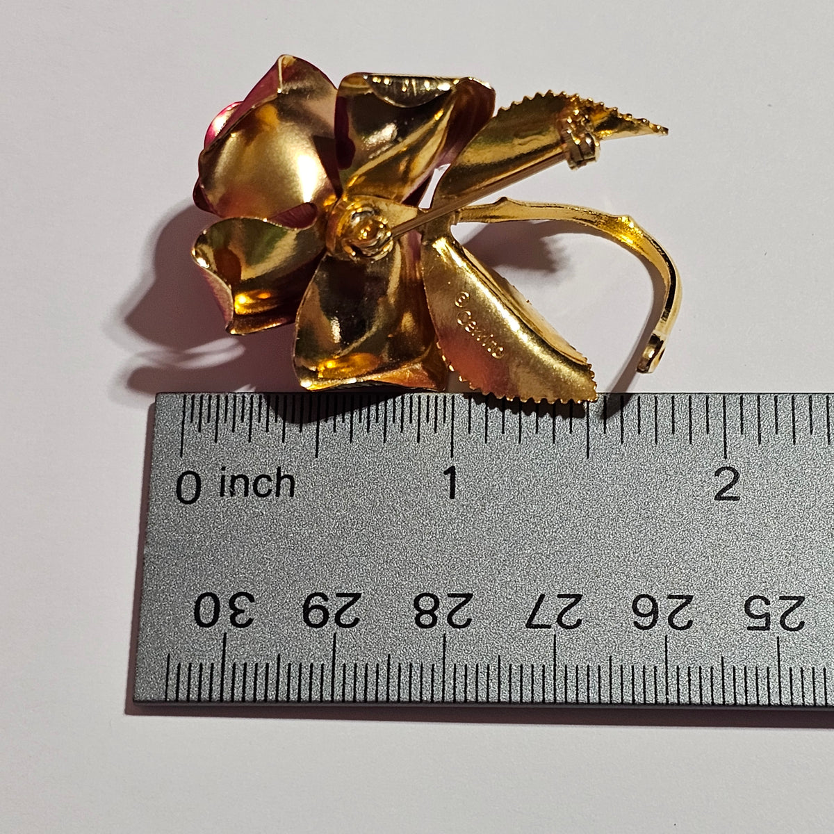 Gorgeous Gold-tone Red Rose Brooch Vintage Signed Cerrito Romantic Love