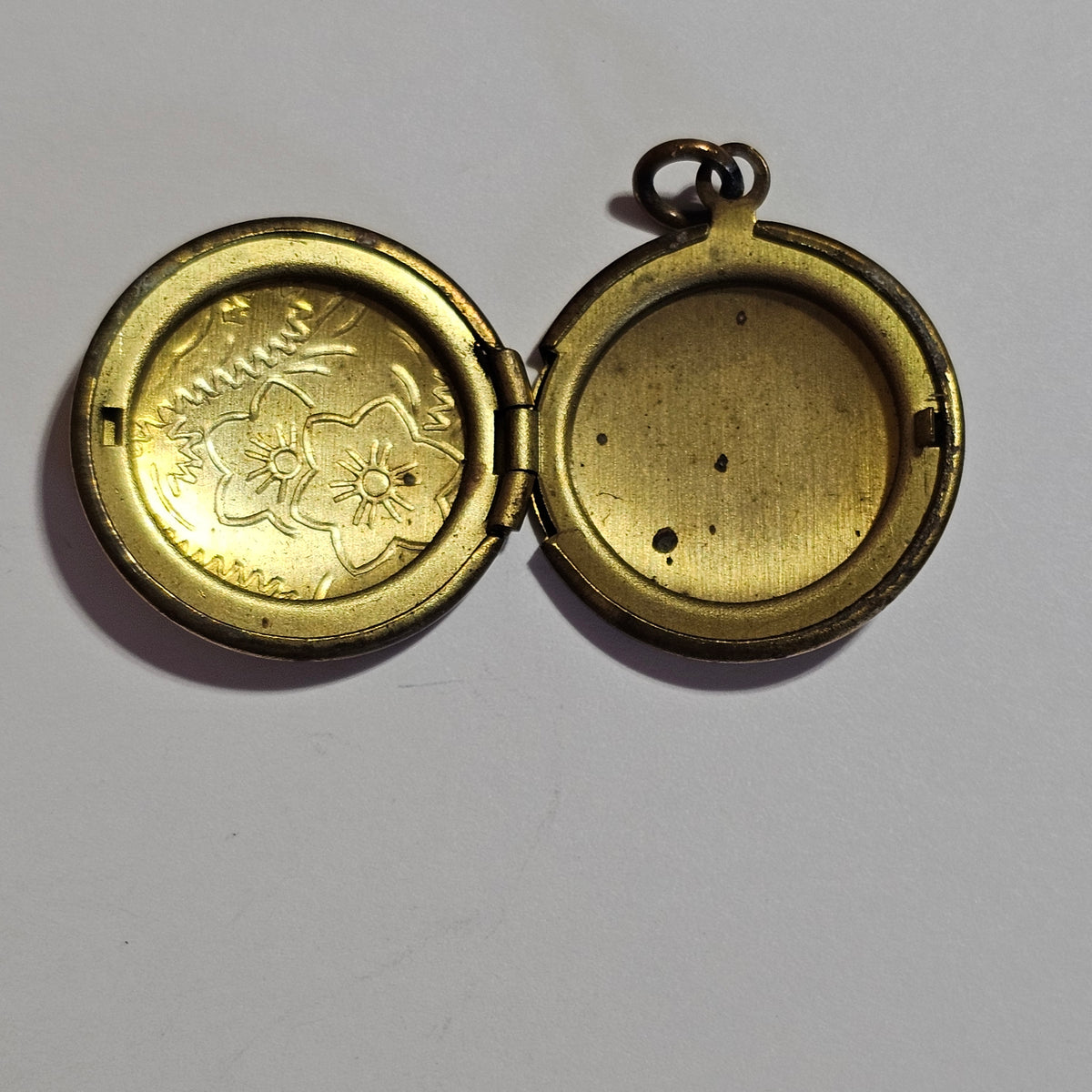 Engraved Floral Round Brass Locket Pendant Vintage