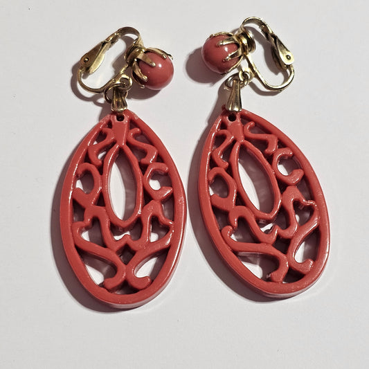 Oval Dangle Unique Design Clip-on Earrings Vintage Signed Hong Kong