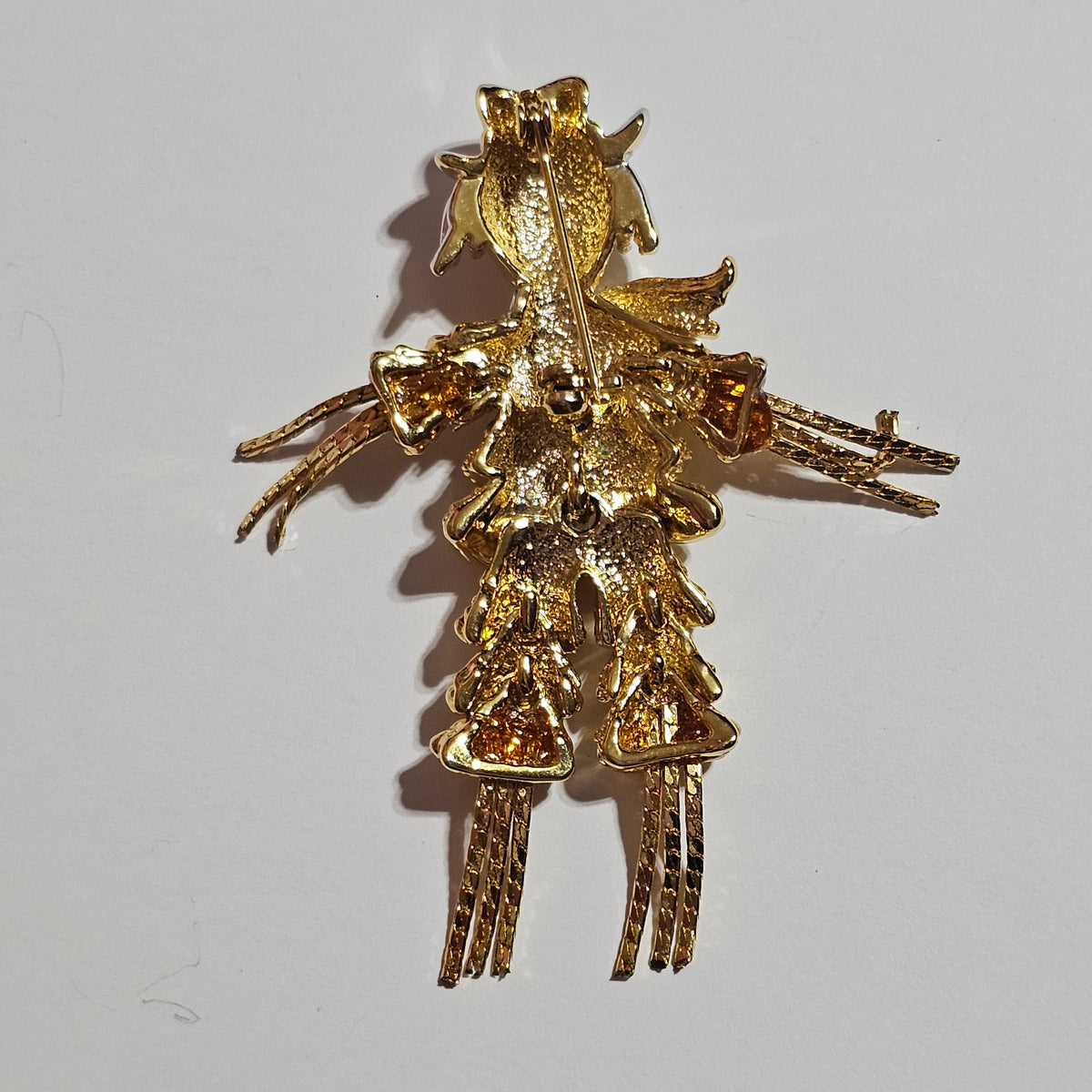 Gold-tone Detailed Articulated Scarecrow Brooch Pin Vintage