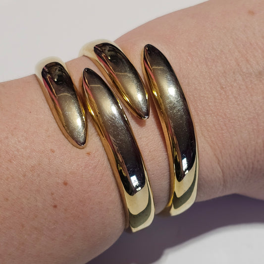 Gold-tone Claw Clamper Bracelet Chunky Hinged Modern Vintage