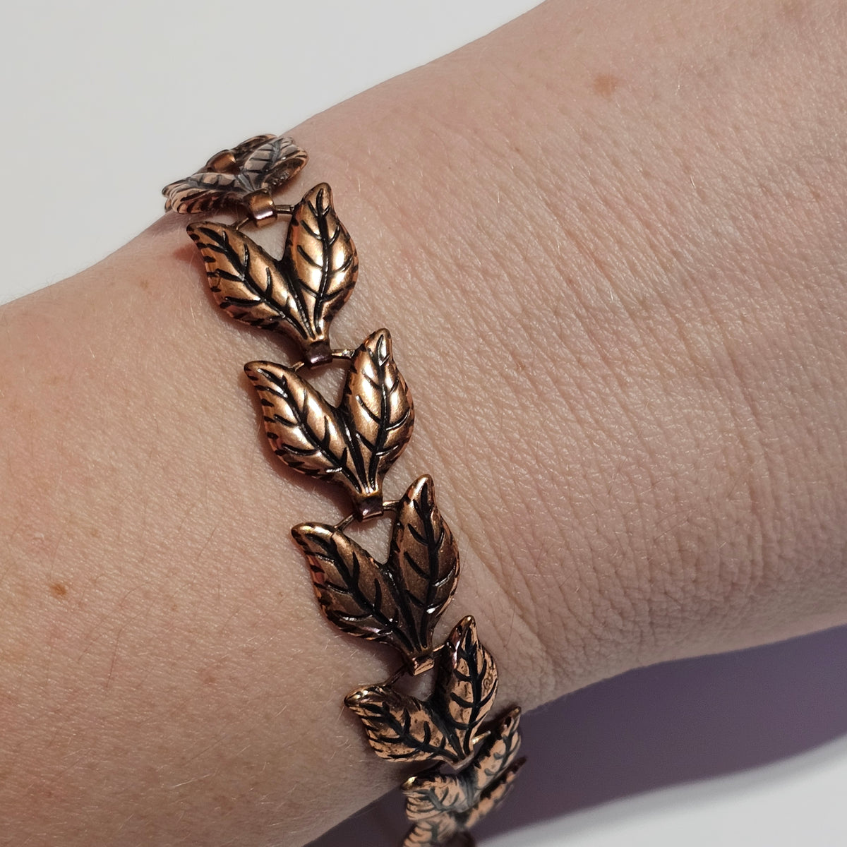 Linked Leaf Design Solid Copper Bracelet Vintage