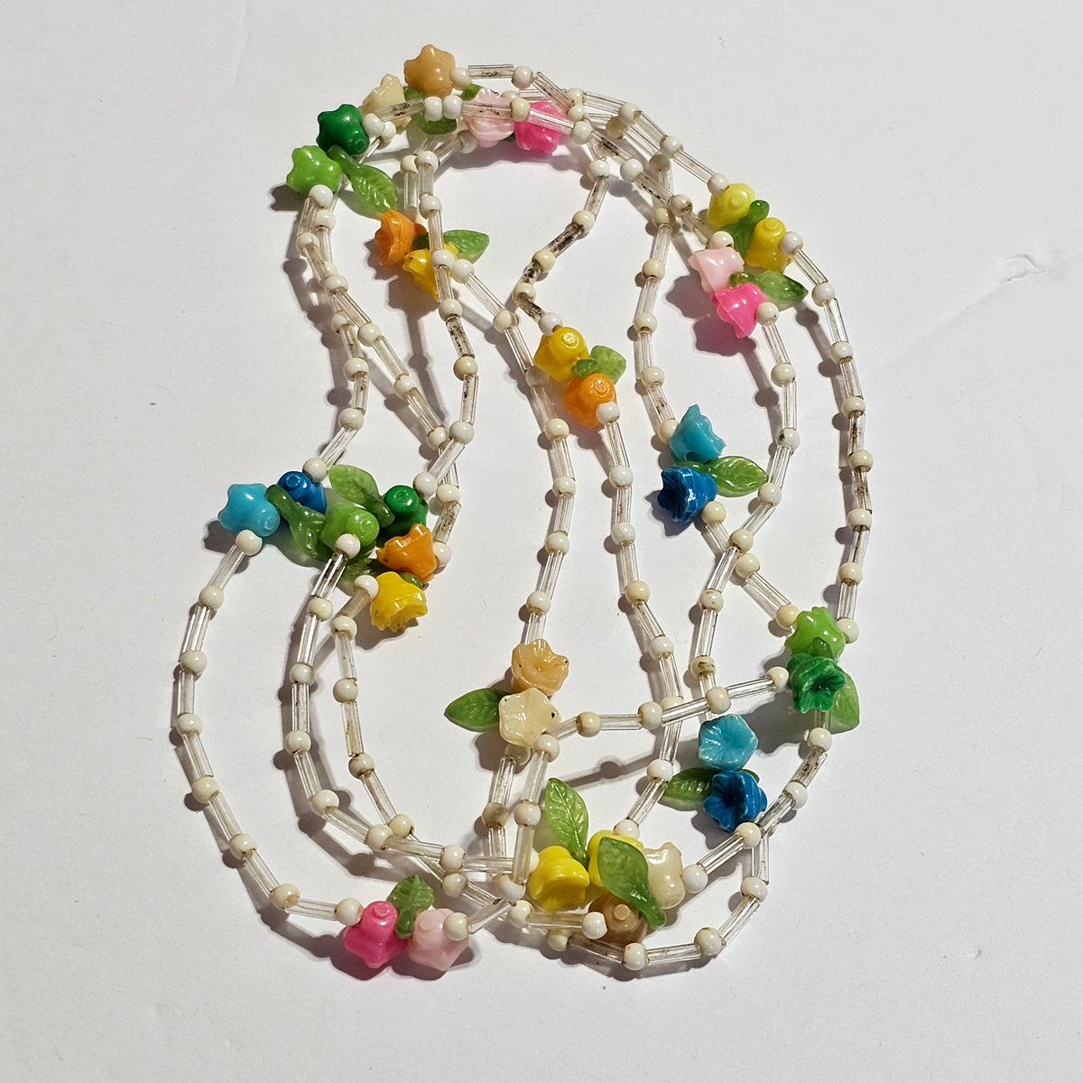 Very Pretty Vintage Flower Fruit Salad Old Plastic Necklace