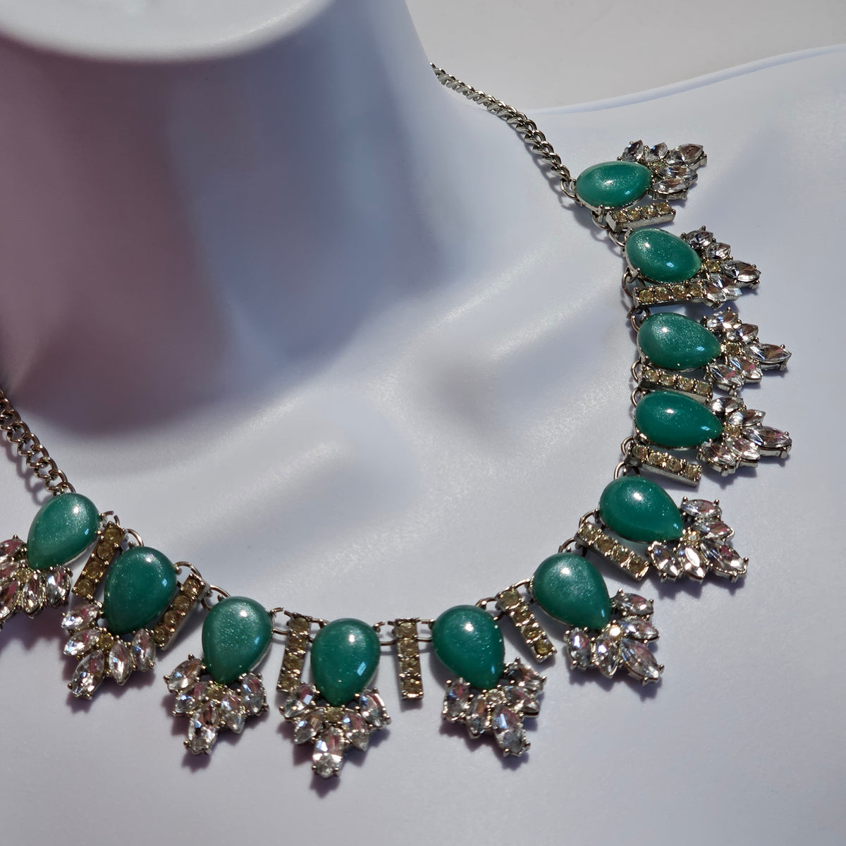 Rhinestone Green Glitter Acrylic Silver-tone Statement Necklace