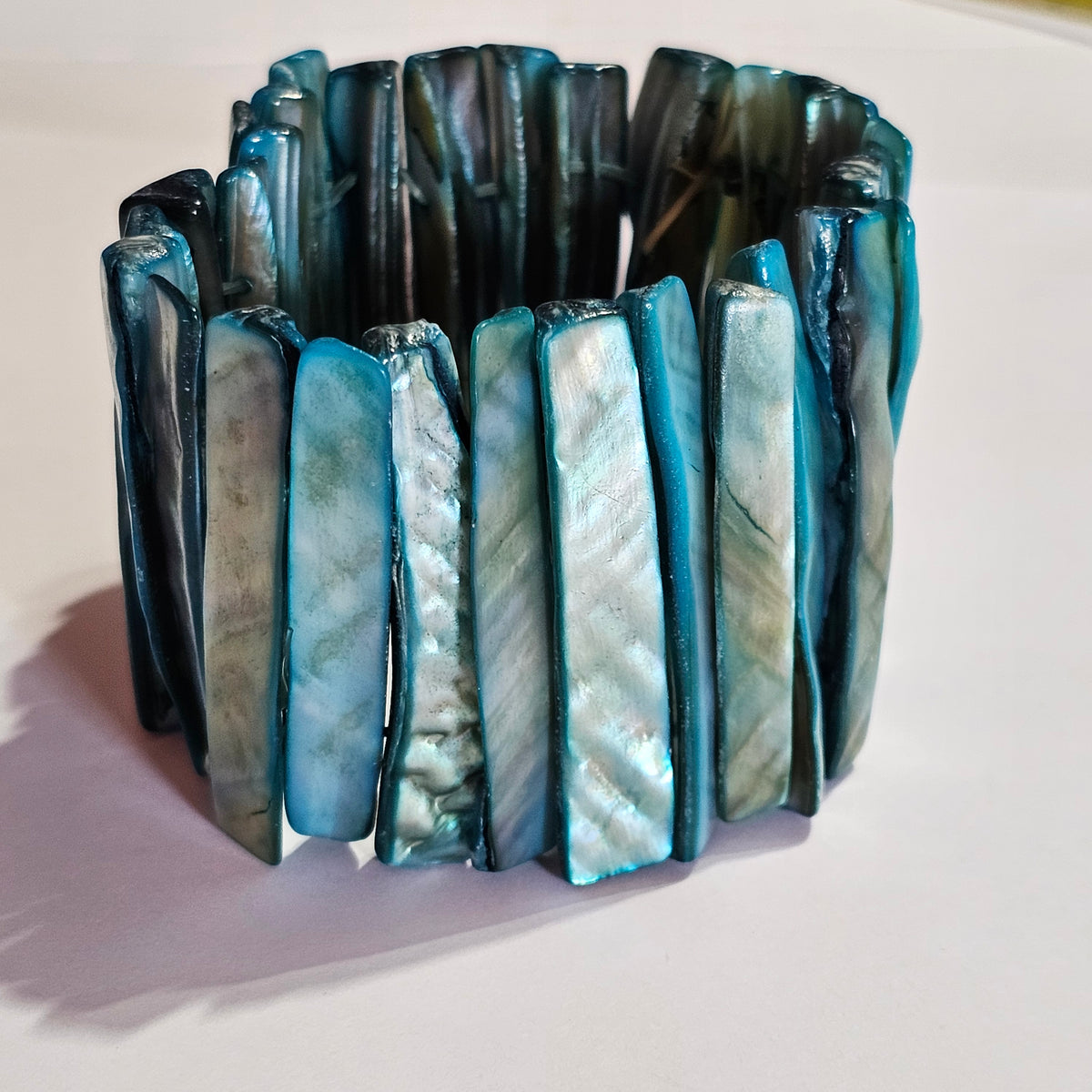 Blue Mother of Pearl Shard Beaded Stretch Bracelet