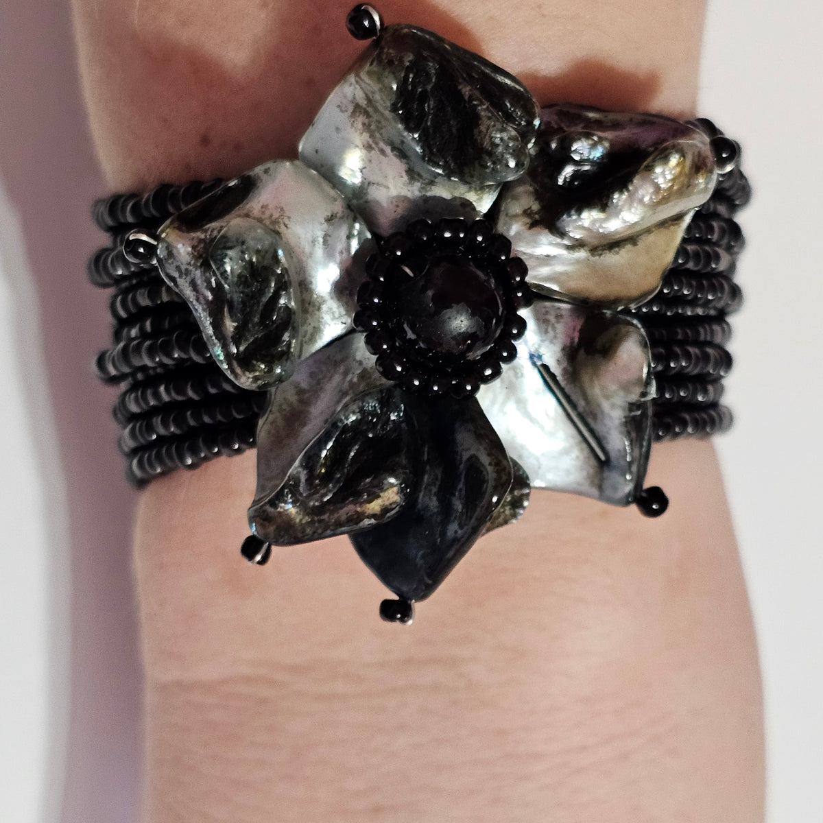 Black Beaded Wire Cuff MOP Flower Motif Cuff Bracelet Vintage