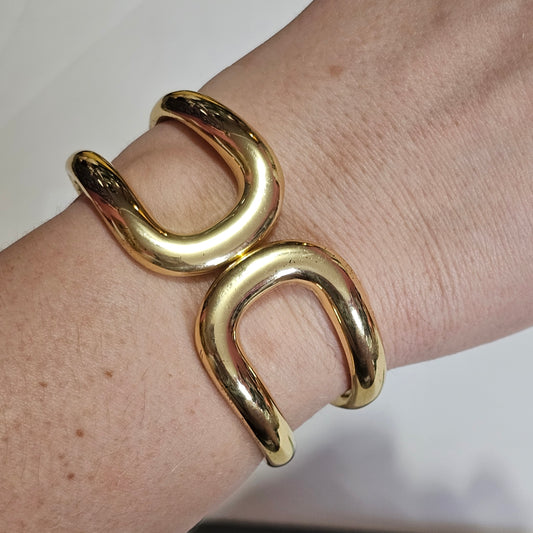 Thick Gold-tone Clamper Vintage Chunky Hinged