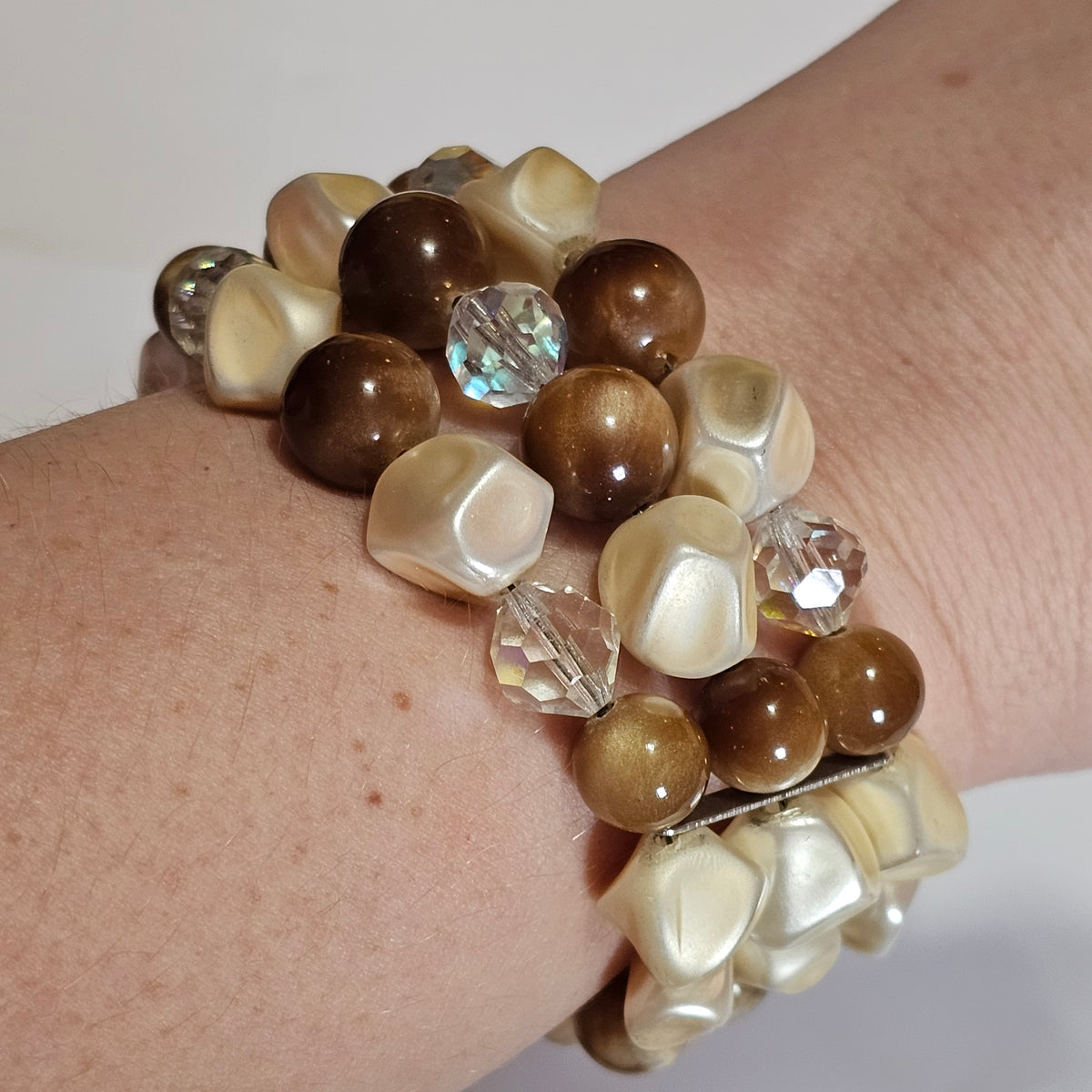 Vintage Memory Wire Beaded 3 Strand Moonglow Browns Bracelet