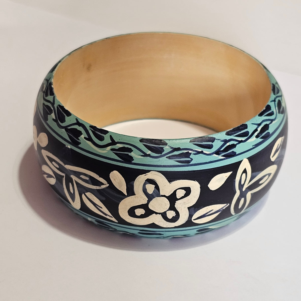 Painted Wood Lacquer Floral Chunky Thick Wide Bangle Bracelet Blue Vintage