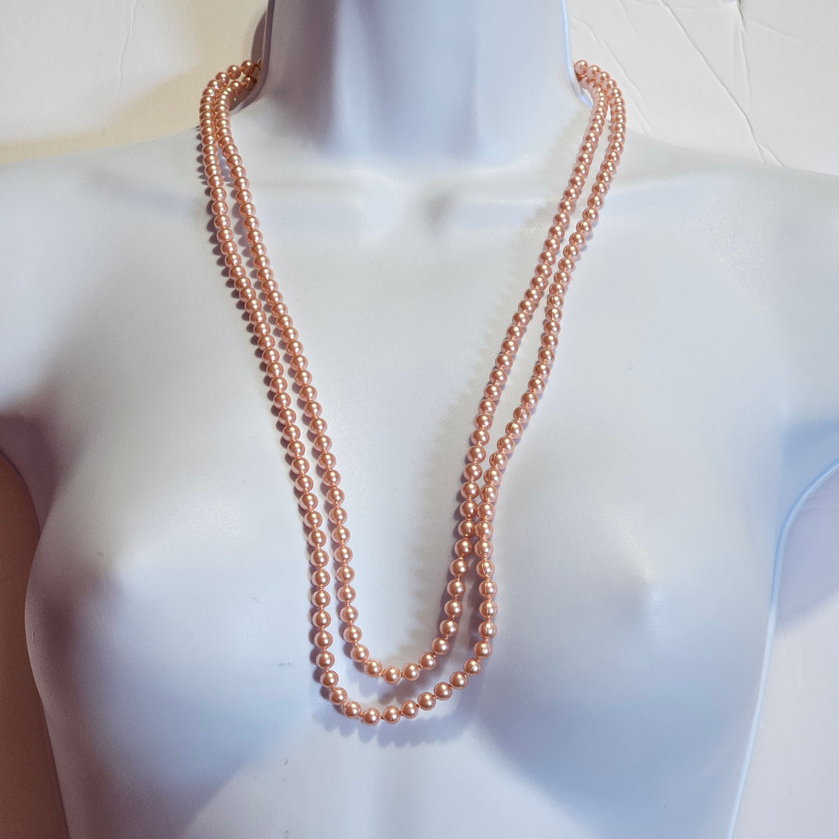 Very Long Pink Faux Pearl Beaded Flapper Style Vintage Necklace