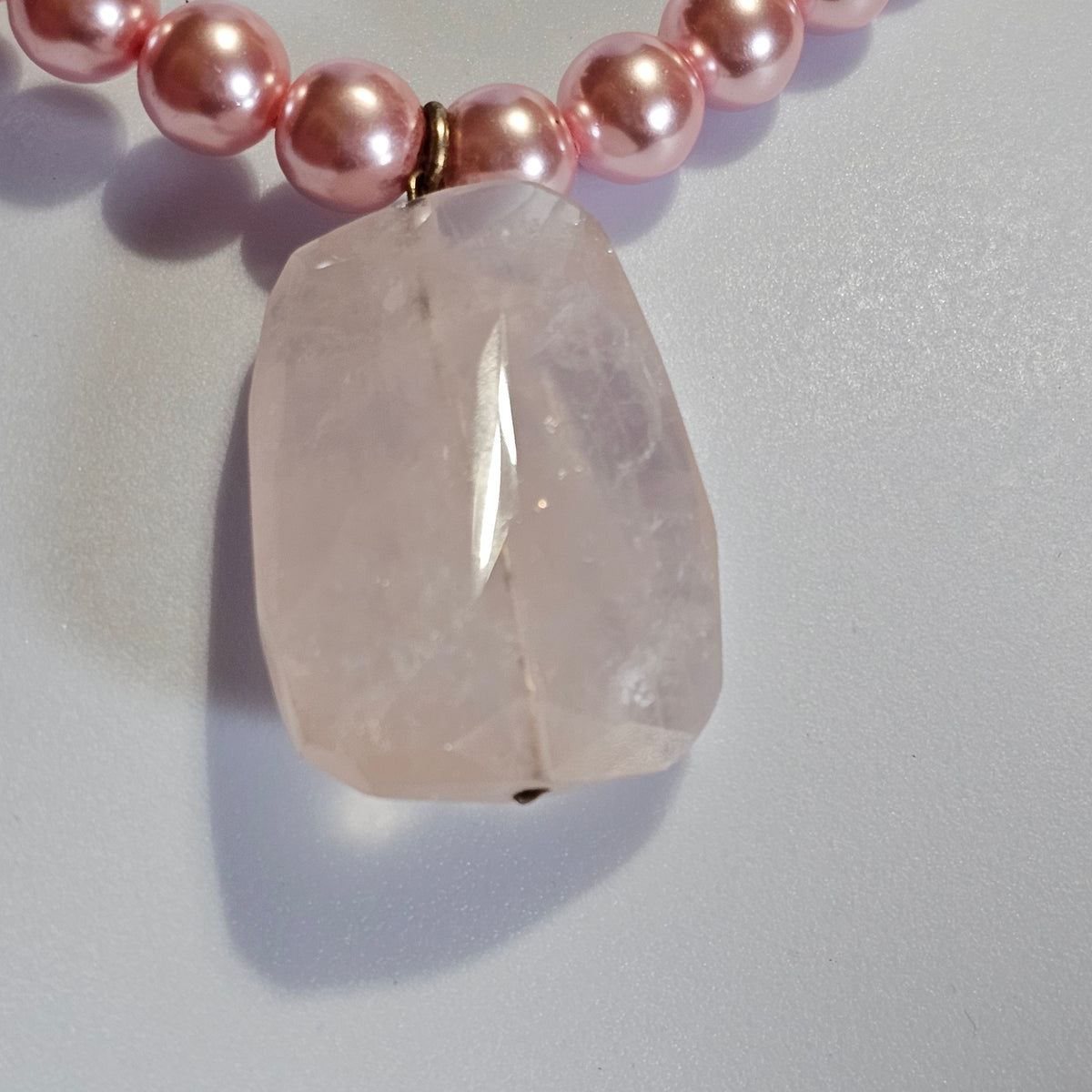 Stunning Pink Glass Beaded Chunky Rose Quartz Pendant Necklace Vintage