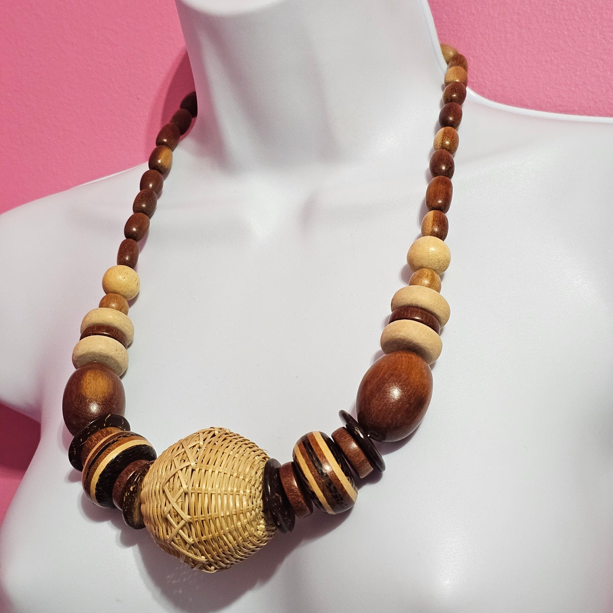 Chunky Wooden Wicker Beaded Bohemian Necklace Vintage Brown Statement