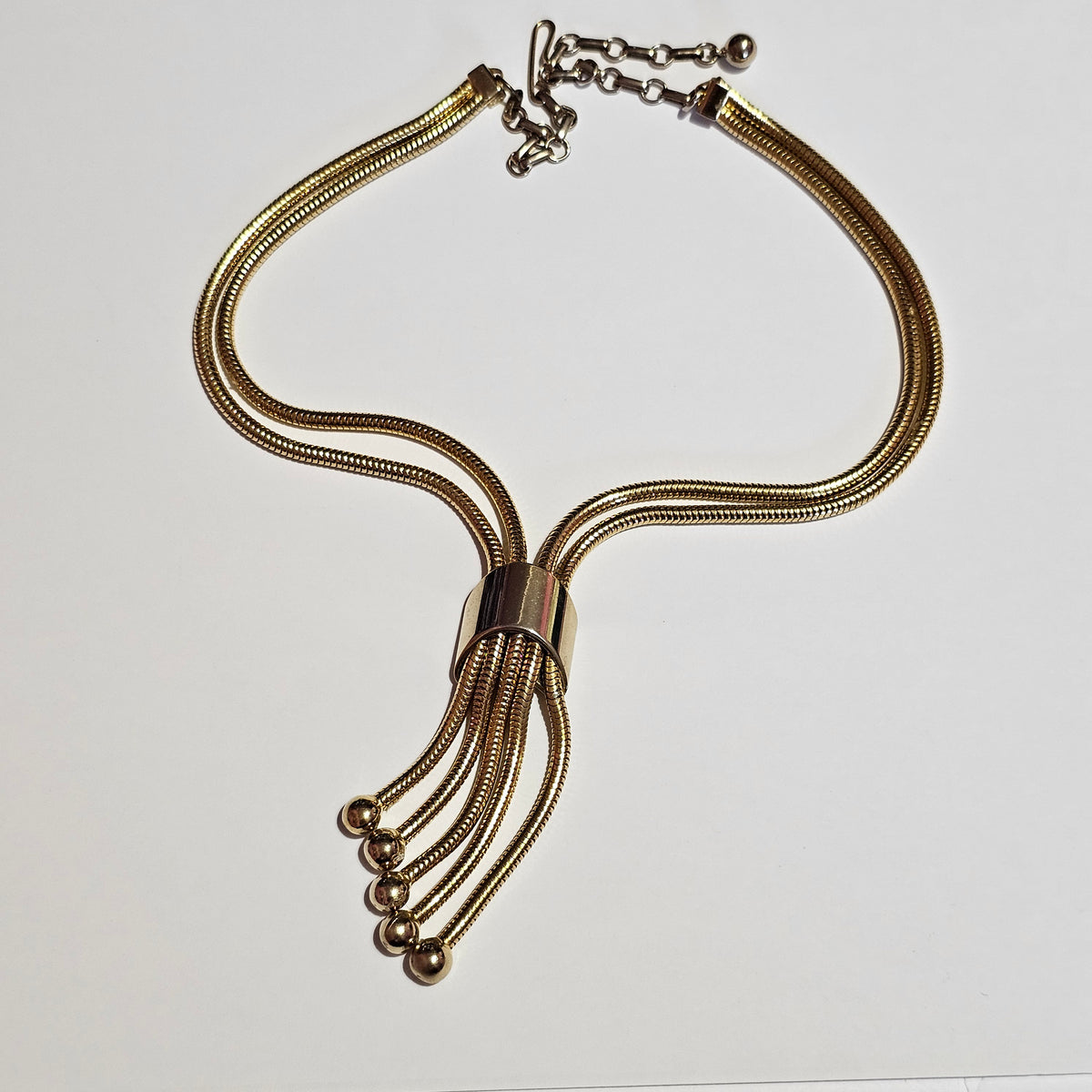 Stunning Gold-tone Mesh Snake Chain Tassel Lariat Necklace Vintage