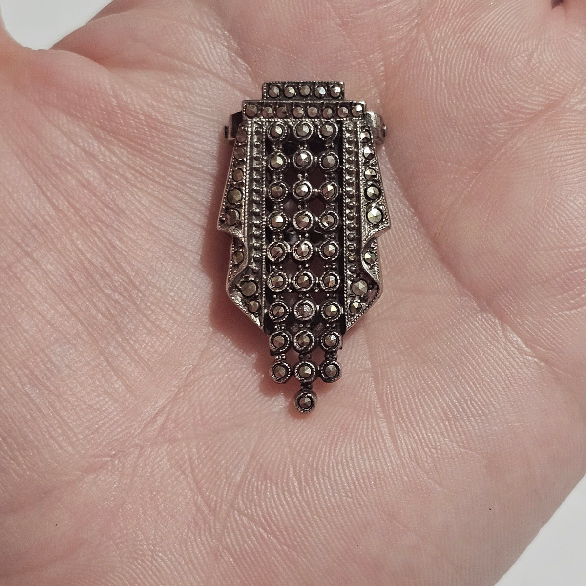 Art Deco Sterling Silver PAVE MARCASITE ANTIQUE 1920s Estate Find Fur Clip Crest