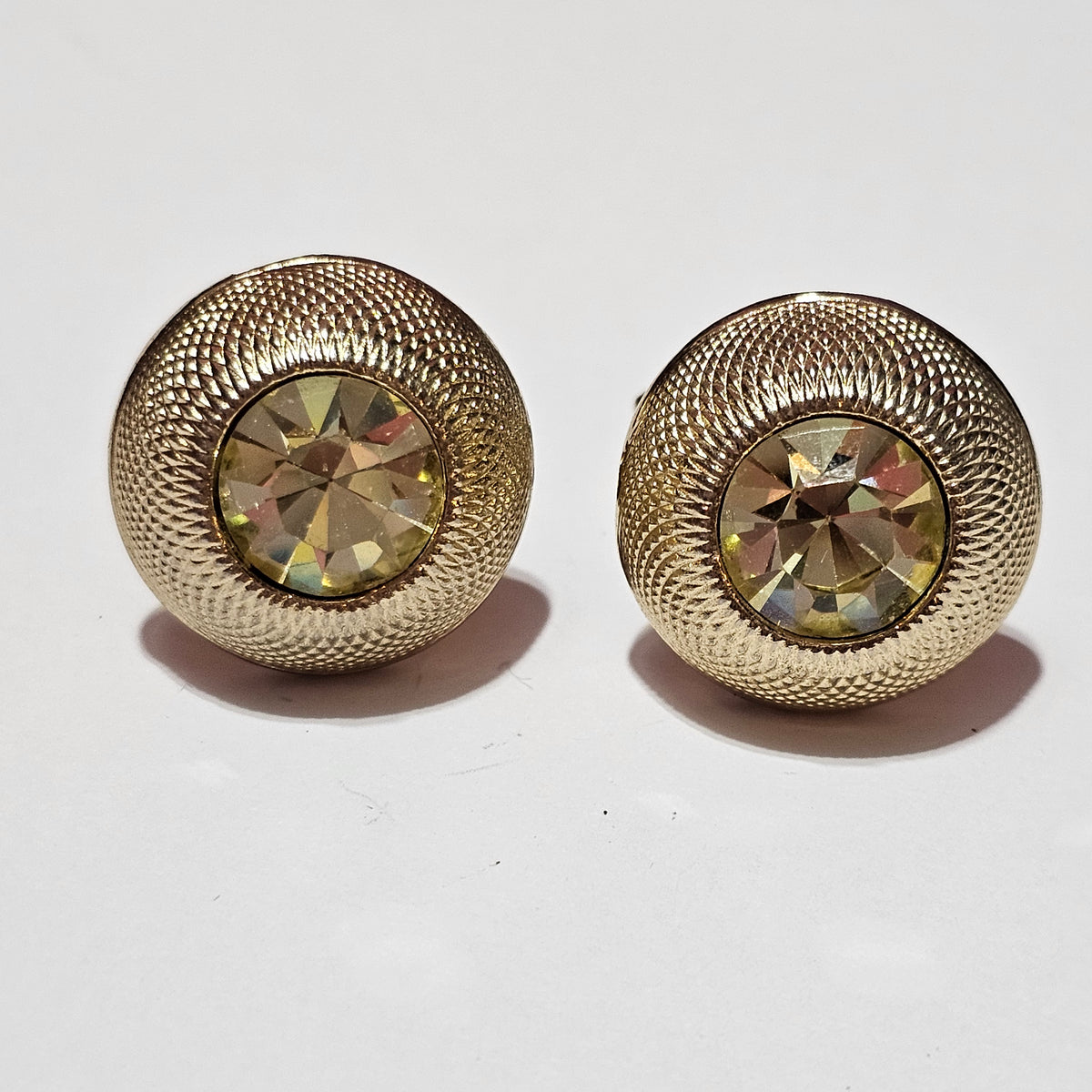 Peridot Glass Rivioli Rhinestone Cufflinks Vintage Textured Round