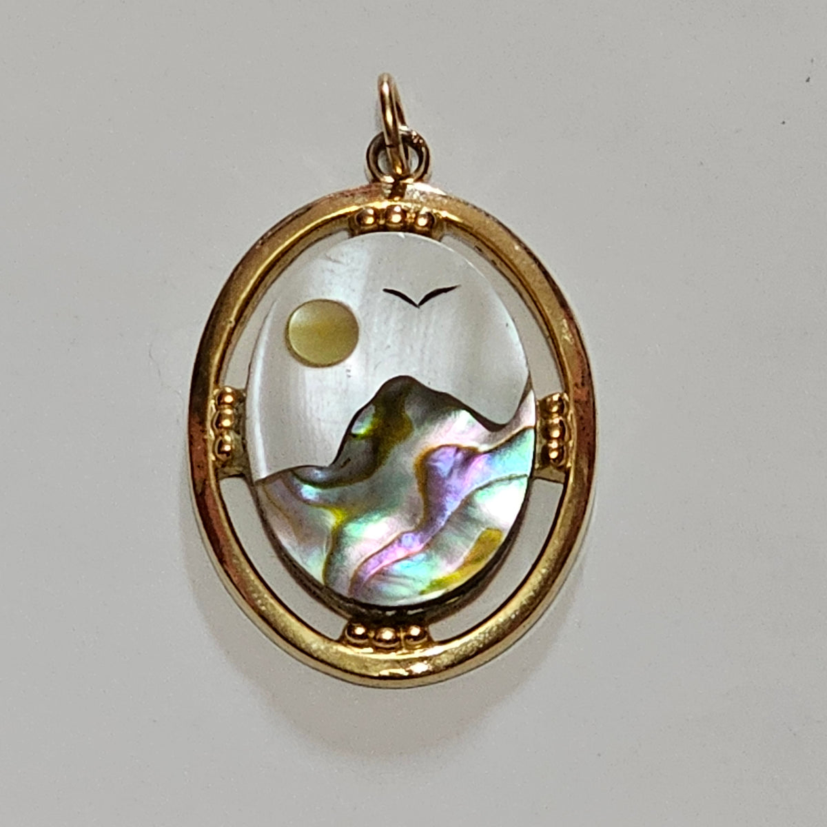 Gold-tone Picturesque Abalone Mother of Pearl Elegant Portrait Pendant Only