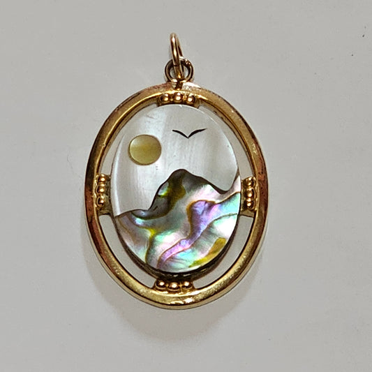 Gold-tone Picturesque Abalone Mother of Pearl Elegant Portrait Pendant Only