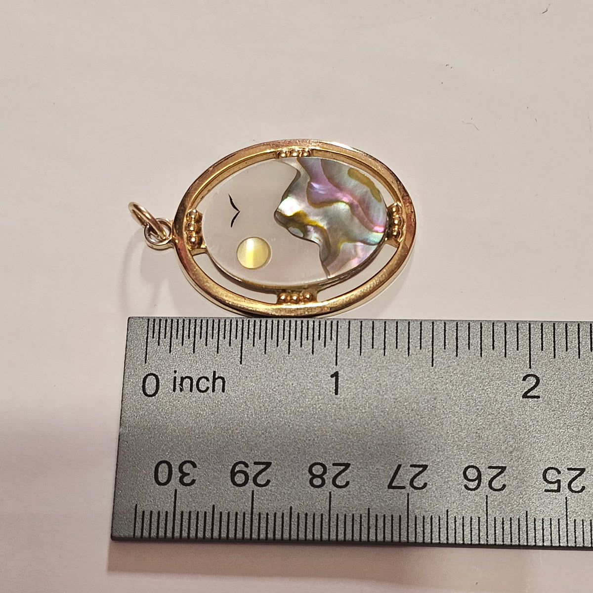 Gold-tone Picturesque Abalone Mother of Pearl Elegant Portrait Pendant Only