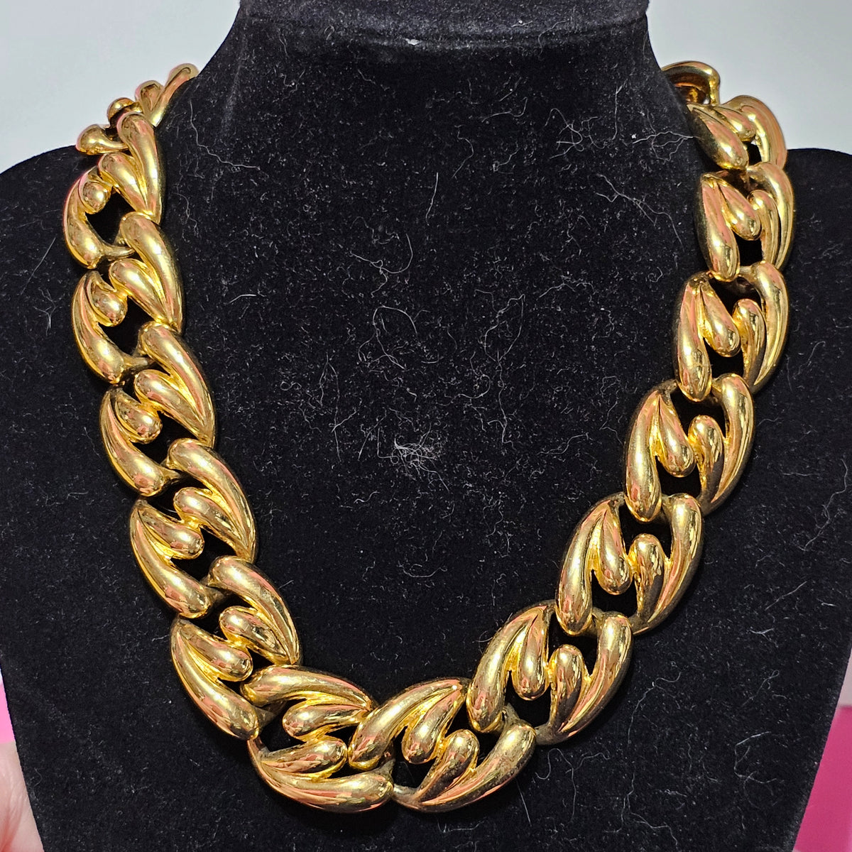 Chunky Huge Gold-tone Designer Style Vintage Necklace Statement Chain