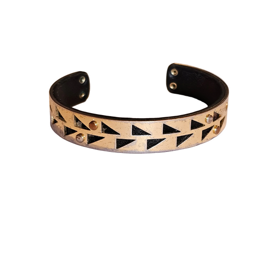 Stella And Dot Leather Lined Gold Tone Abstract 6.5 In Cuff Bracelet